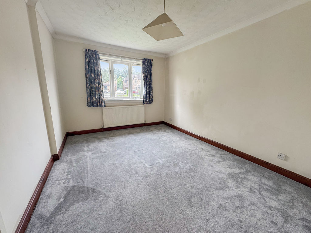 Ladeside Close Newton Mearns